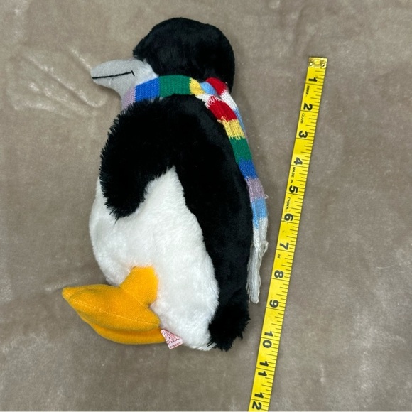 Dakin SeaWorld Penny Penguin Plush Stuffed Animal with Scarf Vintage - Picture 10 of 10